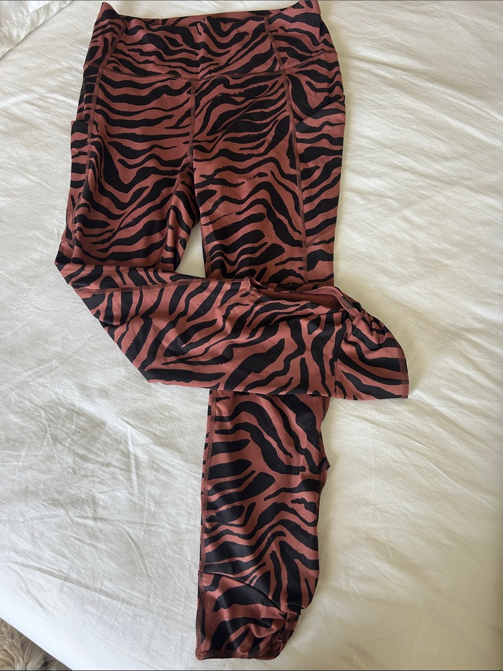 Fabletics Mauve Tiger-Stripe Leggings with Black Print